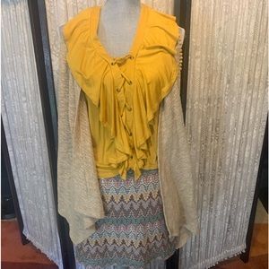 3 pieces sequence skirt w/shirt and sleeveless sweater